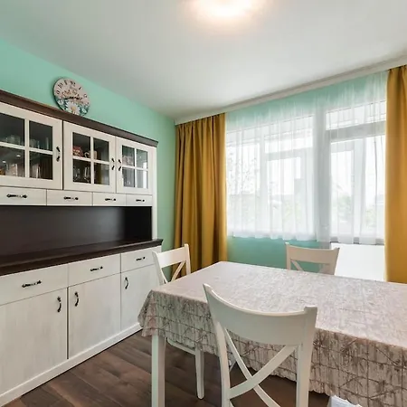 Peaceful Pastel Retreat In * Varna