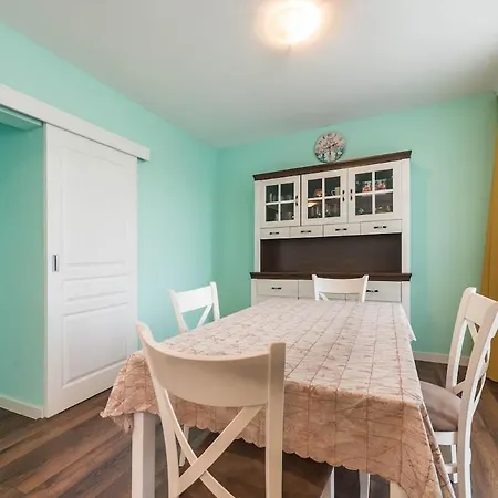 Appartamento Peaceful Pastel Retreat In *
