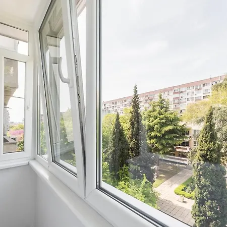 Peaceful Pastel Retreat In Varna